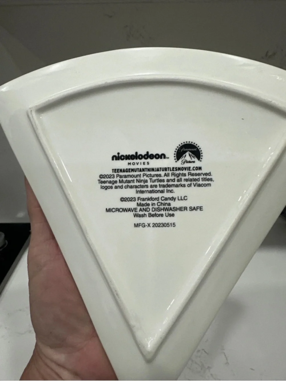 Nickelodeon~TEENAGE MUTANT NINJA TURTLES~Pizza Slice Shaped Plate 2023